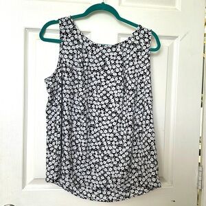 Black and white floral sleeveless top by Nine West